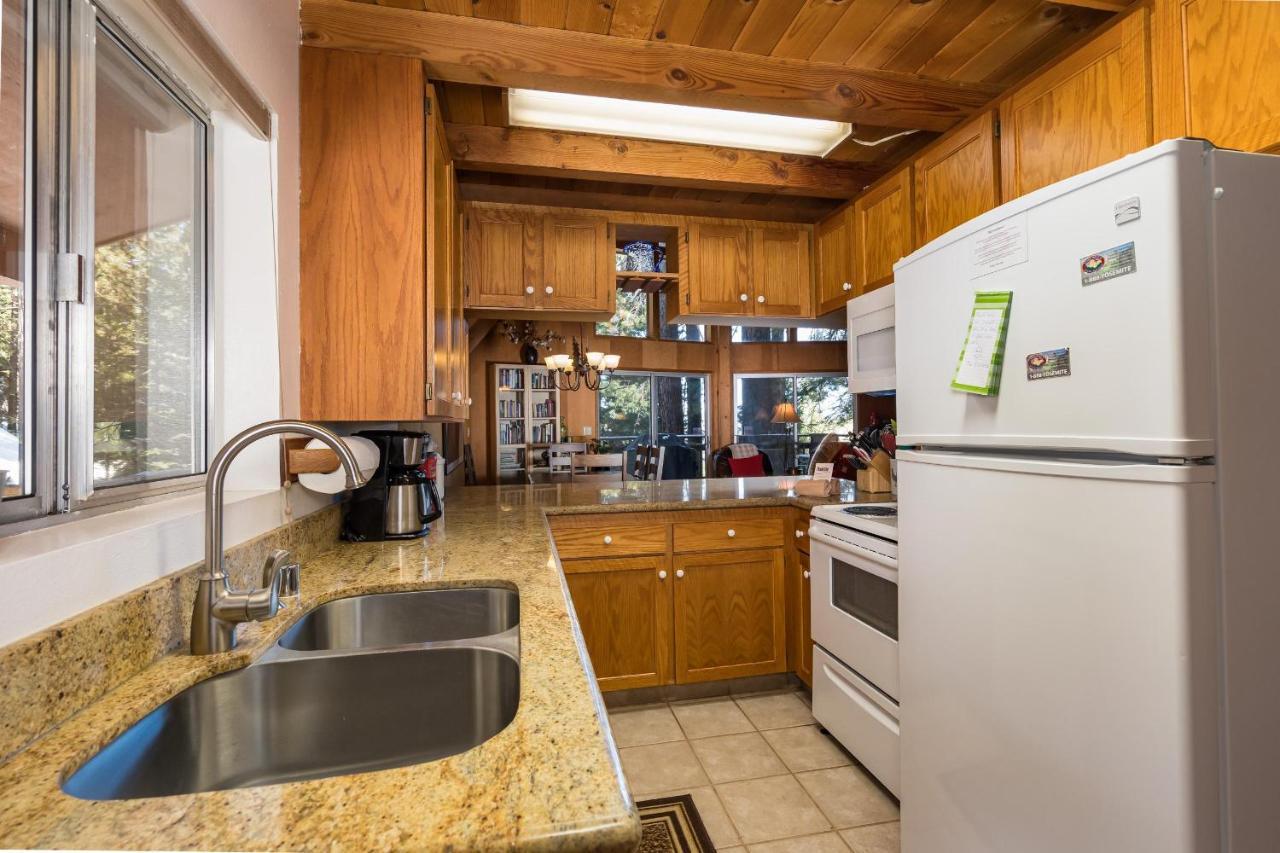 Yosemite Vista Villa โยเซมิตีเวสต์ ภายนอก รูปภาพ